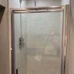 wardrobe to shower room 2
